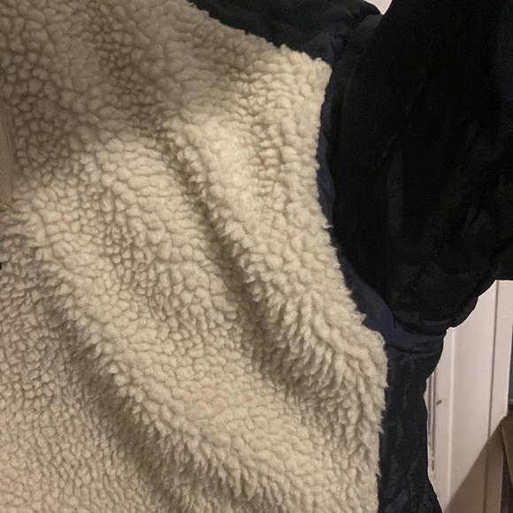 HOLLISTER jacket. NAVY MEDIUM - Picture 8 of 9